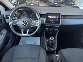 RENAULT Clio usata, con USB