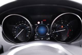 JAGUAR XE usata, con Regolazione elettrica sedili