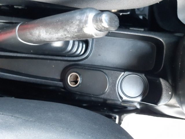 FIAT Fiorino usata, con MP3