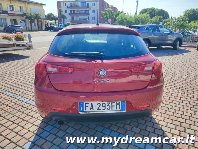 ALFA ROMEO Giulietta usata, con Bracciolo