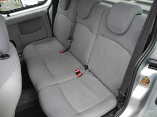 RENAULT Kangoo usata 31