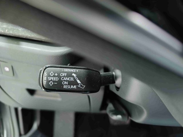 SKODA Octavia usata, con Bracciolo