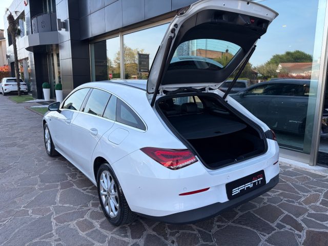 MERCEDES-BENZ CLA 250 usata, con Park Distance Control