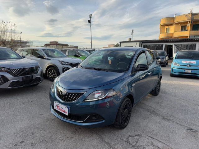 LANCIA Ypsilon usata, con ABS