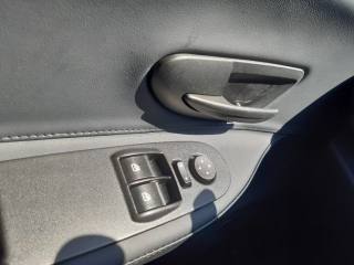 LANCIA Ypsilon usata, con Servosterzo