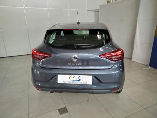 RENAULT Clio usata, con Autoradio