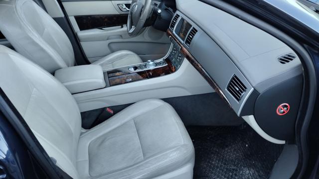 JAGUAR XF usata, con Chiusura centralizzata