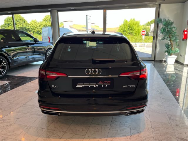 AUDI A4 usata, con Park Distance Control