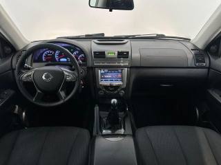 SSANGYONG REXTON usata, con Autoradio
