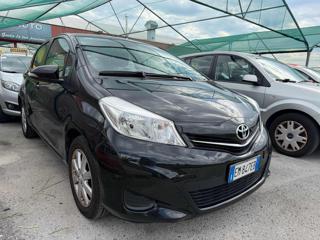 TOYOTA Yaris usata, con Airbag