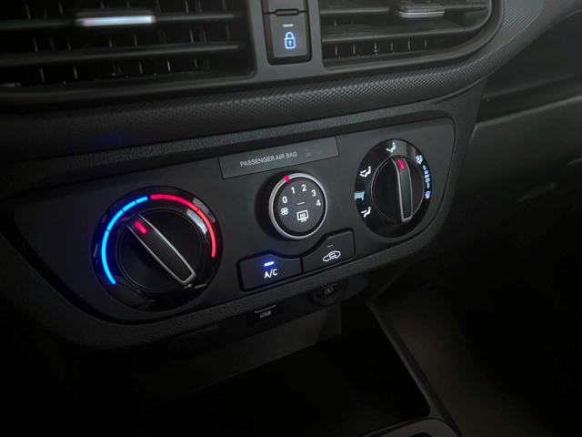 HYUNDAI i10 usata, con Climatizzatore