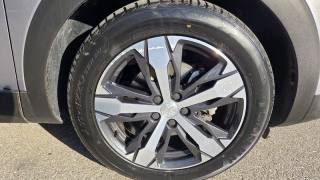 PEUGEOT 3008 usata, con Boardcomputer