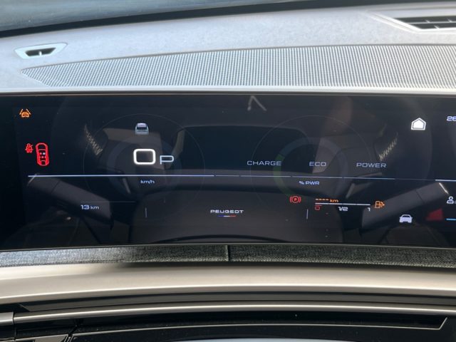 PEUGEOT 3008 usata, con Servosterzo