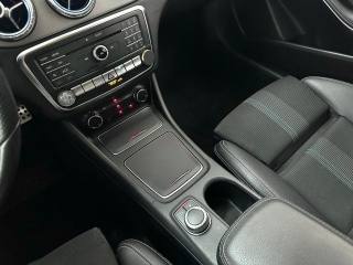 MERCEDES-BENZ CLA 200 usata, con Cruise Control