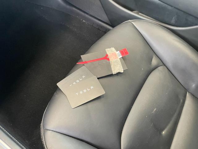 TESLA Model 3 usata, con Park Distance Control