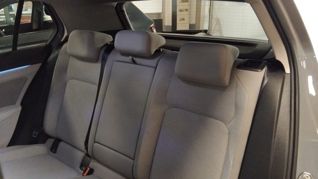 VOLKSWAGEN Golf usata, con Cruise Control