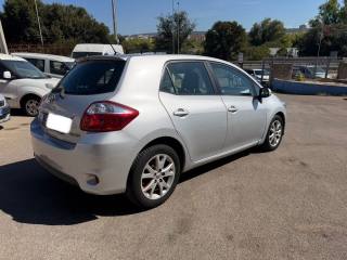 TOYOTA Auris usata 3