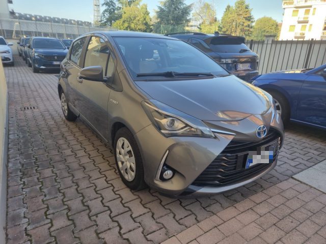 TOYOTA Yaris usata, con Autoradio