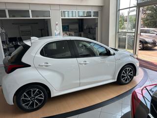 TOYOTA Yaris usata, con Alzacristalli elettrici