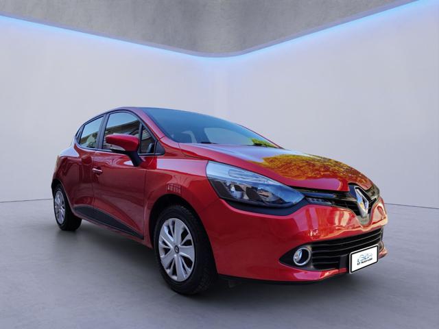 RENAULT Clio usata, con Airbag