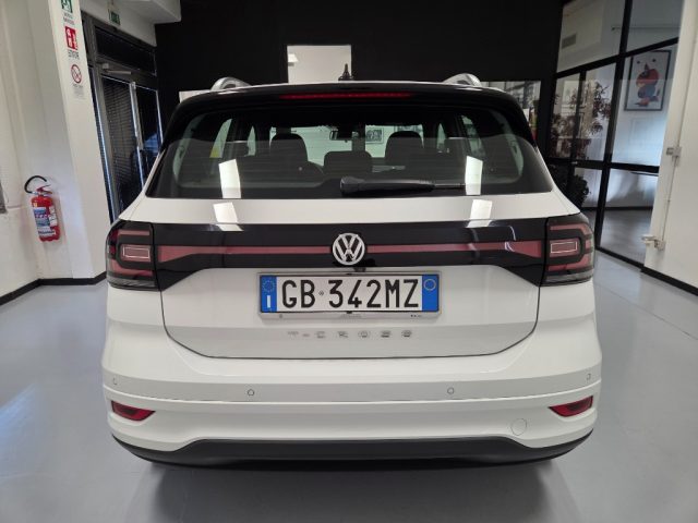 VOLKSWAGEN T-Cross usata, con Autoradio