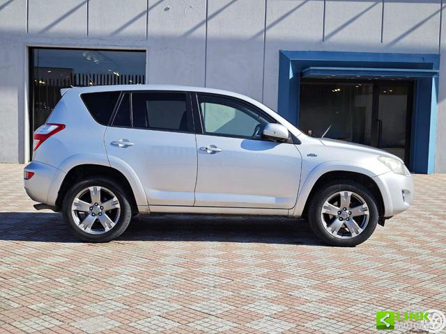 TOYOTA RAV 4 MY23 usata, con Boardcomputer