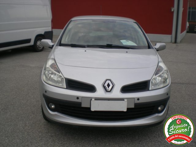 RENAULT Clio usata, con Airbag laterali