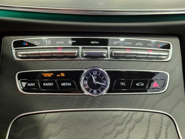 MERCEDES-BENZ E 220 usata, con Chiusura centralizzata telecomandata