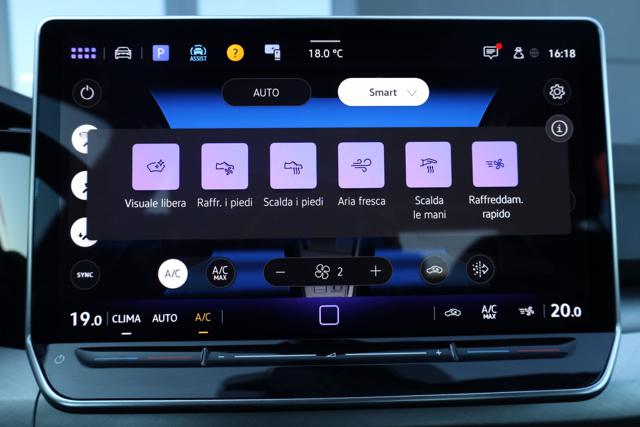 VOLKSWAGEN Golf usata, con Vivavoce