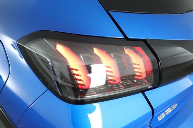 PEUGEOT 208 usata 10