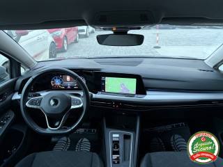 VOLKSWAGEN Golf usata, con Fendinebbia