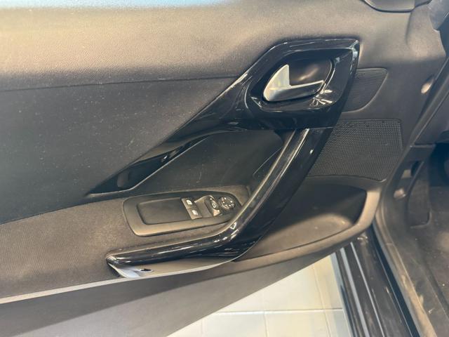 PEUGEOT 208 usata, con Boardcomputer