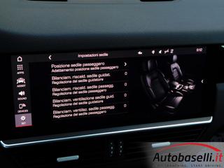 PORSCHE Cayenne usata, con Specchietto retrovisore con funzione antiabbagliamento