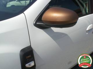 DACIA Duster usata, con Autoradio digitale