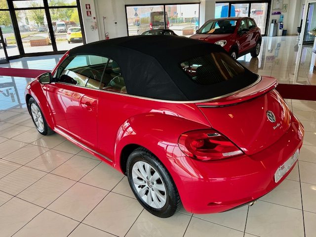 VOLKSWAGEN Maggiolino usata, con Autoradio