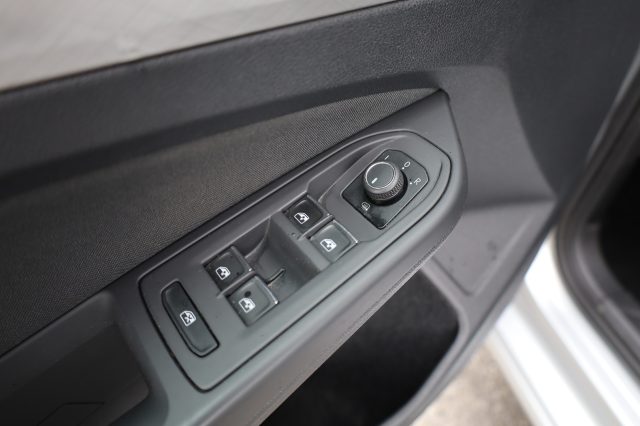 VOLKSWAGEN Golf usata 83