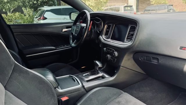 DODGE Charger usata, con Frenata d
