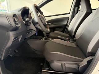 TOYOTA Aygo X usata, con Telecamera per parcheggio assistito