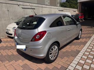 OPEL Corsa usata, con Alzacristalli elettrici