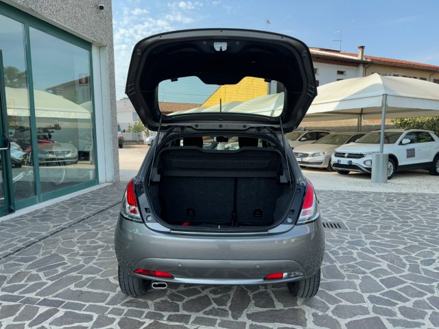 LANCIA Ypsilon usata 28