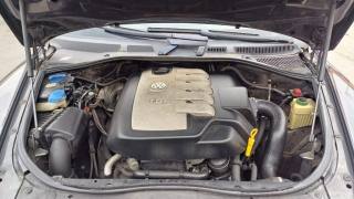 VOLKSWAGEN Touareg usata, con ESP