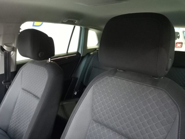 VOLKSWAGEN Tiguan usata, con Fari Xenon