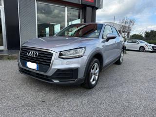 AUDI Q2 35 TDI S tronic Business