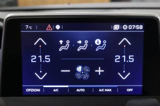 PEUGEOT 3008 usata, con Sistema di navigazione