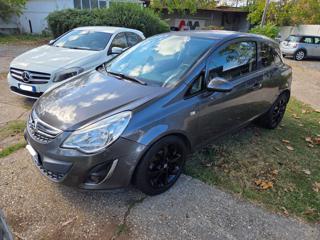 OPEL Corsa usata, con Airbag