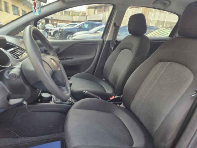 FIAT Punto usata, con Autoradio