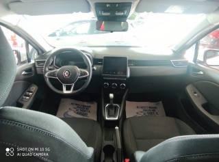 RENAULT Clio usata, con Touch screen