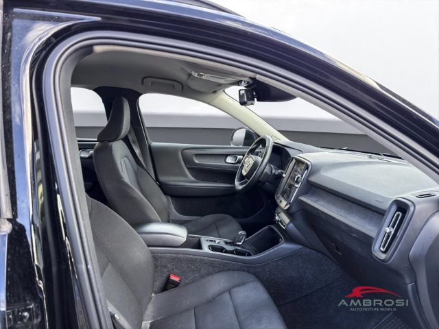 VOLVO XC40 usata 11