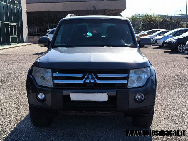 MITSUBISHI Pajero usata, con Airbag laterali