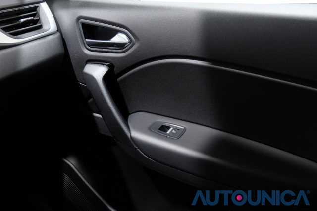 RENAULT Captur usata, con Riconoscimento dei segnali stradali